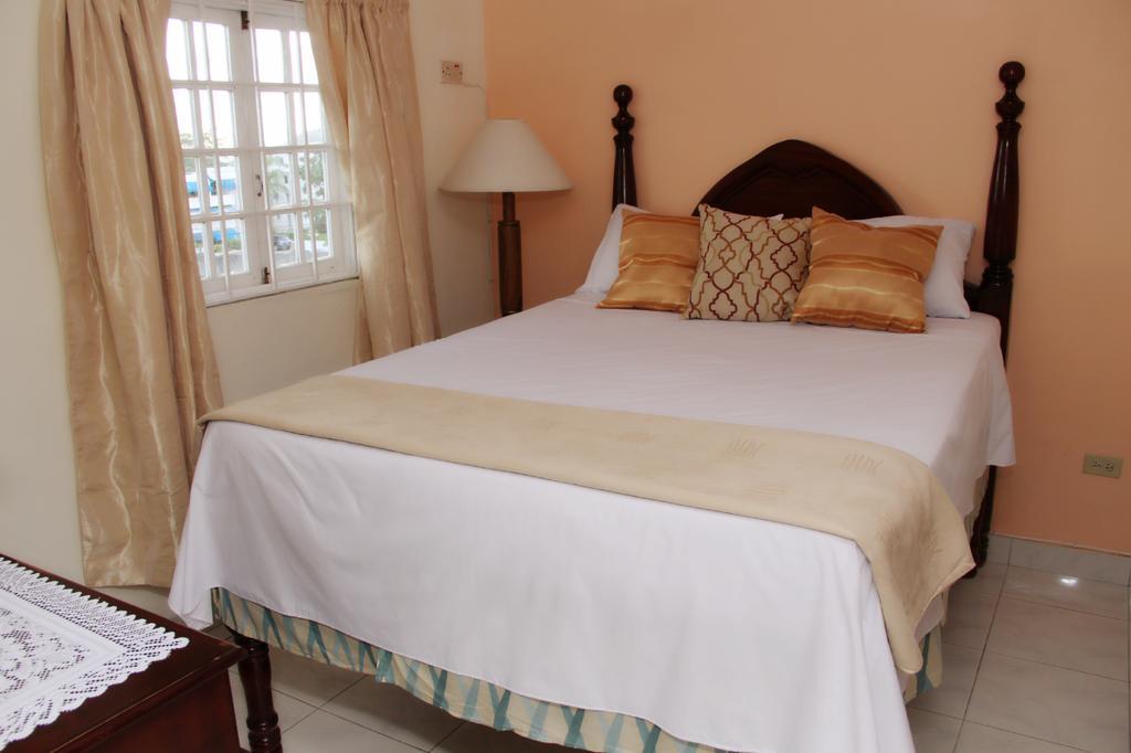 Central Oaklands Kingston Apt Buitenkant foto