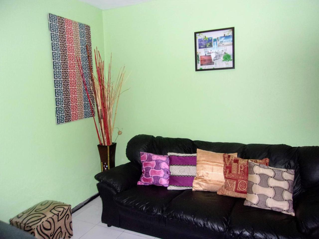 Central Oaklands Kingston Apt Buitenkant foto